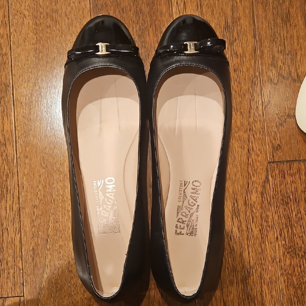 Salvatore Ferragamo Black Loafers with Signature Bow